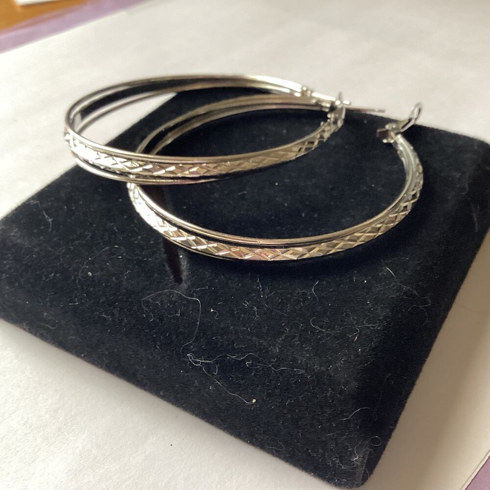 4310 NWOP Vintage Silvertone 2" 3 piece Gradual Hoops